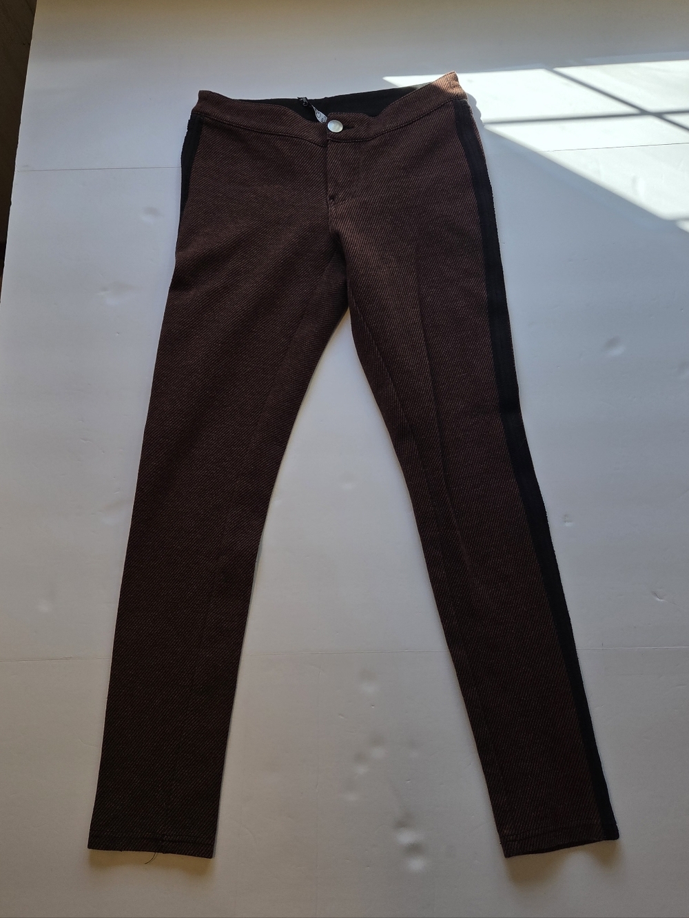 La Classe Couture Striped Skinny With Band Stripe